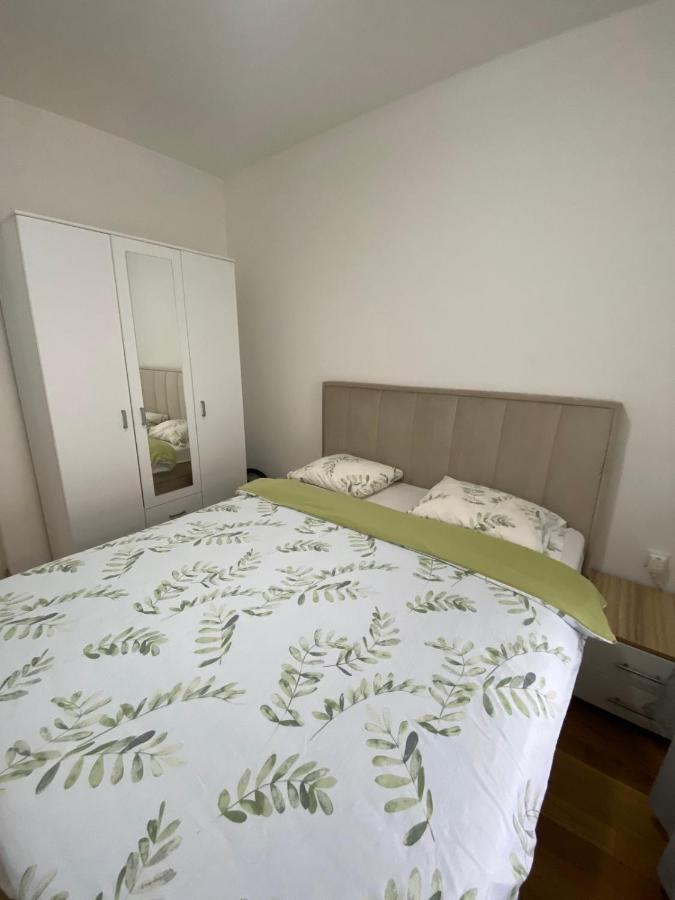 Apartmán Falcon Banja Luka Exteriér fotografie